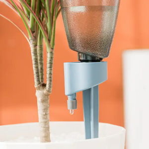 Automatic Dripper with Bottle - Blue