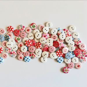 Painted Colors Round DIY Wooden Buttons for Sewing and Crafting