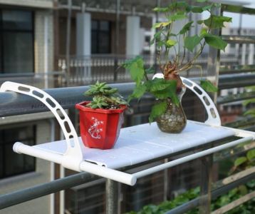 Suszarka balkonowa na pranie, z regulowaną szerokością 40-70cm